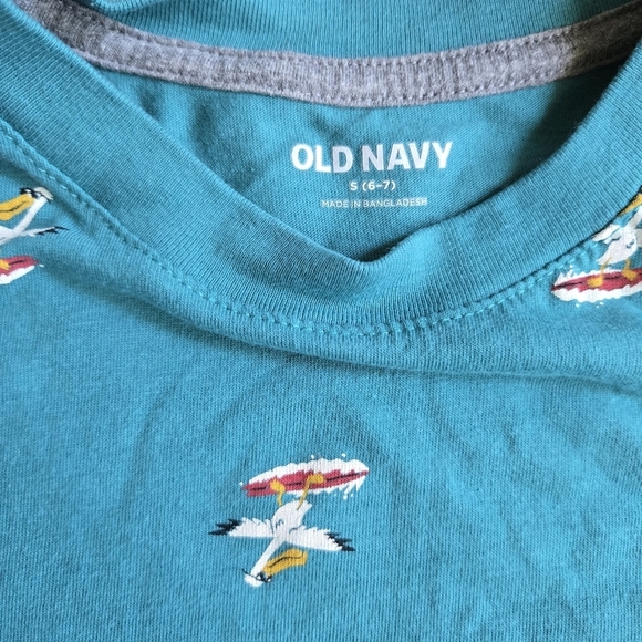 Old Navy Set of 2 Little Boy Small (6-7) EUC Short Sleeve T-shirts - Picture 4 of 10